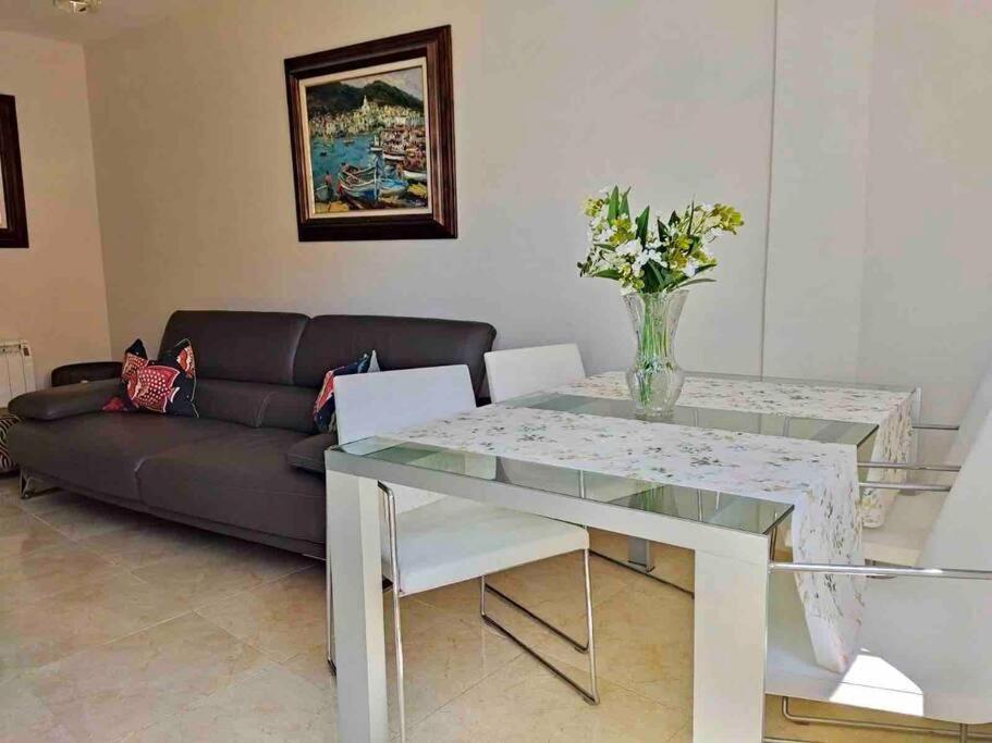 Apartamento As Tres Pitas Apartment Villanueva De Arosa Ngoại thất bức ảnh